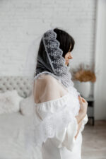 Палантин з гіпюровим мереживом - Зображення 2