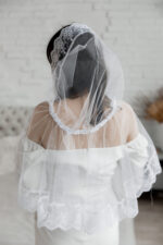 Палантин з гіпюровим мереживом - Зображення 4