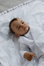 Костюм для хрещення хлопчика Джентельмен білий класичний з жилеткою, хрестильний набір для немовляти