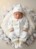 Знайомтесь, це “Етно-Boy” — наш особливий хрестильний комплект для маленьких козаків. Преміальна якість та ніжність у кожному шовчику