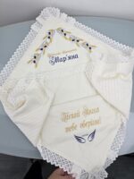 Тепла двошарова крижма з капюшоном та мереживом для хрещення
